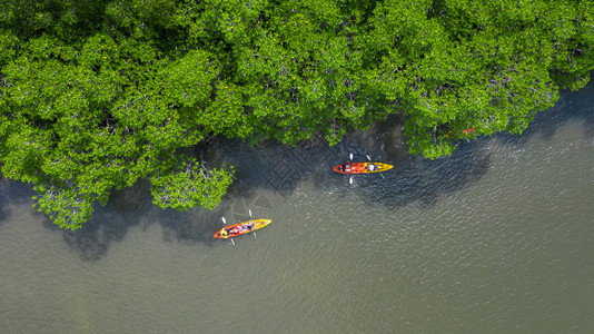 安达曼旅游泰国甲米附近的AoThaLane鸟瞰图Ao河上著名的皮划艇地点有山和红树林泰国甲米森图片