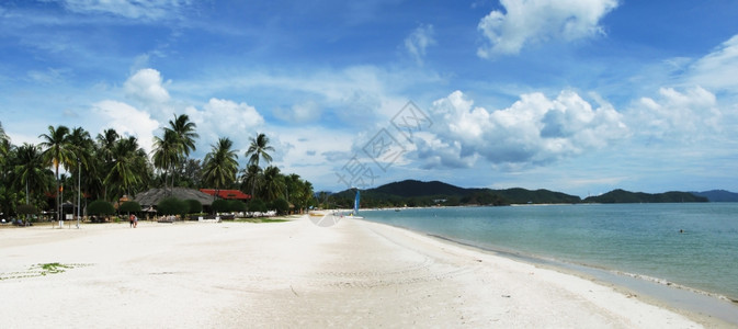 马来西亚Langkawi岛热带海滩美丽岸天空图片