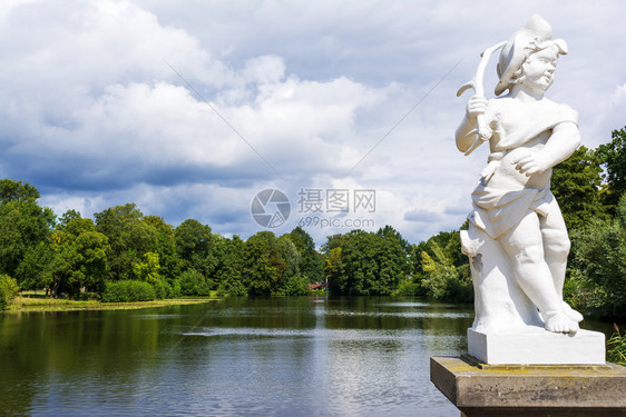 公园天德国柏林史洛斯加登夏滕堡湖雕像柏林史洛斯加腾夏滕堡湖雕像德国受欢迎的图片