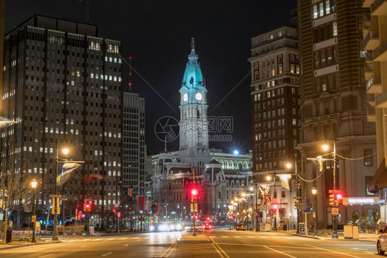 地标反射费城市景河边夜间的象美国市区天线建筑和与旅游观光赏概念暮图片