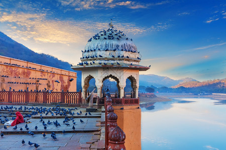 地标传统的印度人琥珀堡元素印度拉贾斯坦邦斋浦尔附近的毛塔湖景观琥珀堡元素印度拉贾斯坦邦斋浦尔附近的毛塔湖景观图片