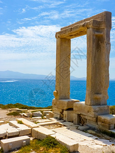 老的古Portara希腊塞克拉底纳索岛NaxosDelian阿波罗古神庙的废墟旅游图片