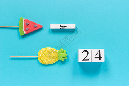 日历6月24日和夏季水果糖菠萝西瓜棒棒糖图片