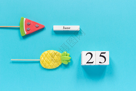 日历6月25日和夏季水果糖菠萝西瓜棒棒糖图片