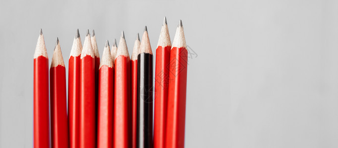 工作技能与红铅笔群不同的黑独特领袖策略独立思考不同维商业和成功概念以及独特的领导战略商业和成功概念您的图片