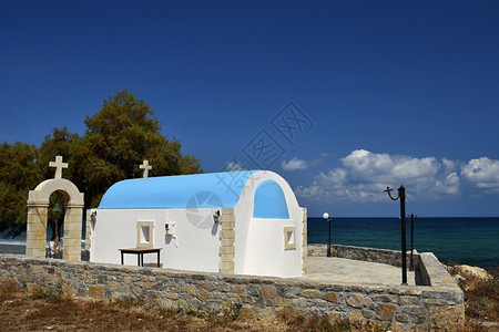 希腊克里特岛日落时美丽的希腊小礼拜堂旅行地中海图片