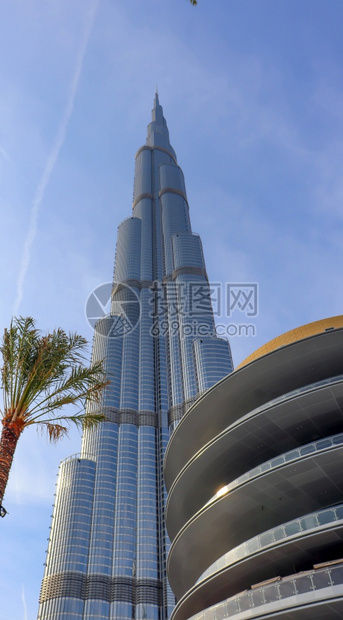 未来派城市景观蓝色的阿拉伯布吉卡利法建筑夜dubai天线迪拜市背景Uae城市风景空蓝色背全天空蓝色联合阿拉伯酋长国迪拜阿联酋20图片