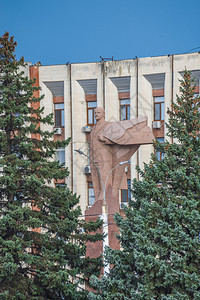 Tiraspol摩尔多瓦蒂拉斯波03129摩尔多瓦摩尔多瓦蒂拉斯波德涅特市河附近弗拉基米尔列宁纪念碑2019年3月日图片