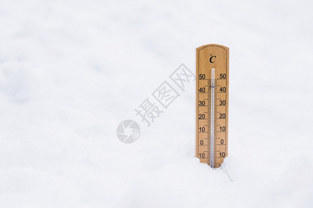 气象指标显示仪器温度的雪乐图片