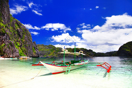 天堂感人的热带菲律宾帕拉万岛海滩和美丽的自然以及菲律宾巴拉旺岛的海滩图片