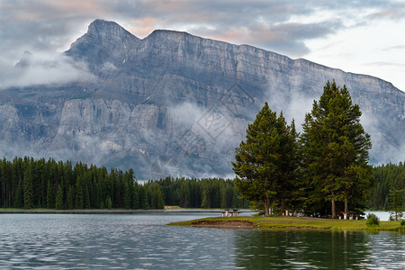 北暮加拿大艾伯塔邦夫公园BanffNationParkomasic图像加拿大艾伯塔美丽图片