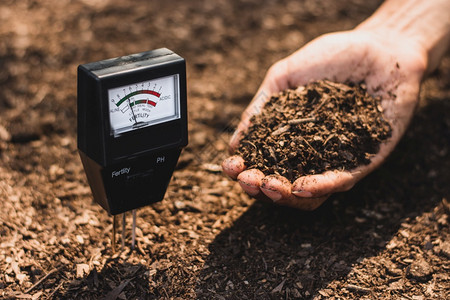 工具一种土壤测量表目前用于适合耕种的岩浆中土壤测量表试图片