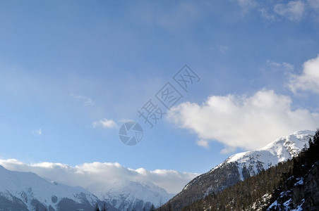 冬季雪山雪景图片