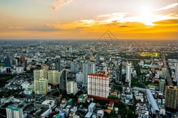 摩天大楼阳台夜晚曼谷市风景泰国曼谷阳光日高楼商业区泰国曼谷BusinessDistrict图片