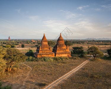 仰光地标缅甸Bagan王国古老佛教寺庙的令人惊叹建筑缅甸布甘王国首都图片
