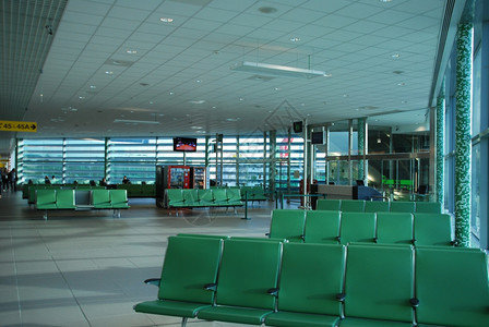 城市的商业排LISBON201年3月9日于里斯本的29个新现代机场终端图片