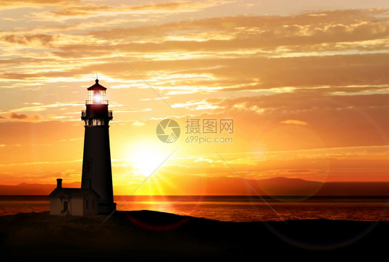 日落时靠近海洋的灯塔探照光束明黄昏避难所图片