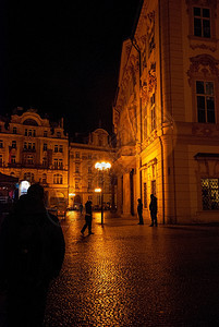 雕塑查尔斯晚上美丽的老城区布拉格风景捷克图片