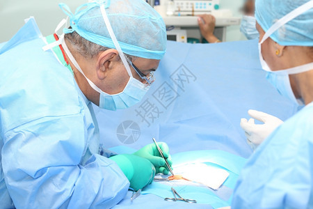 工具腹股沟医生在手术室缝线医疗保险图片