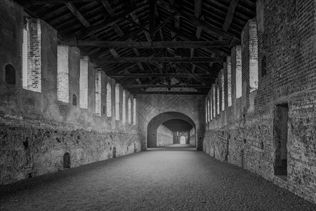 意大利北部VigevanoVigevano黑白相片等文艺复兴建筑年龄历史线的图片