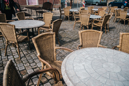 家塑料欧洲德国BadBentheim空户外咖啡厅的景象图片