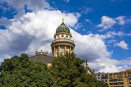 城市新堂的视图德意志大位于柏林的御广场上新教堂德意志大在柏林多姆图片