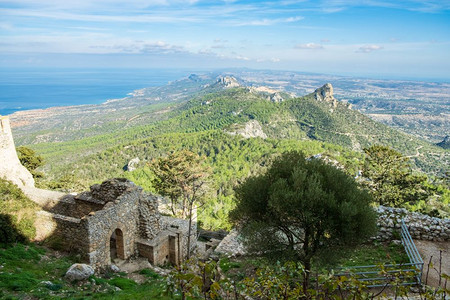 过去的外部生存Kantara塞浦路斯2018年6月9日坎塔拉城堡是塞浦路斯Ammochostos区三个Pentadaktytyl图片