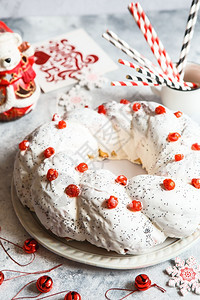 自制一顿饭十二月圣诞蛋糕水果和饼圣诞节烘烤面包准备假日的甜点餐桌礼物的想法图片