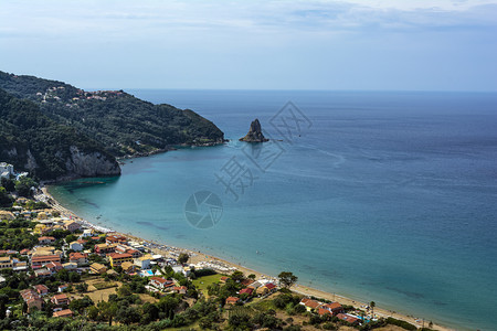 海洋岩石科孚岛的艾戈尔迪斯异国海滩希腊科孚岛的艾戈尔迪斯异国海滩爱奥尼亚图片