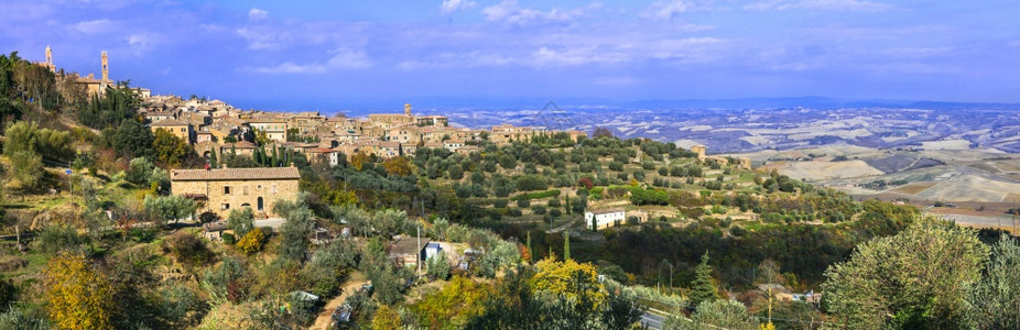 意大利Montalcino镇图斯卡纳地区风景美丽的全图片