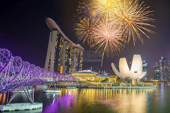 城市景观新加坡全国日间夜烟花节活动晚间暮东南图片