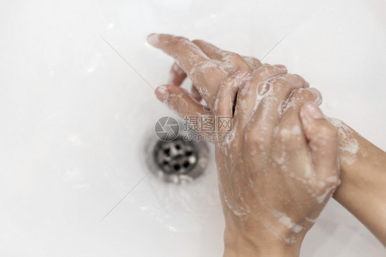 笑用肥皂解析法和高品质的美丽照片顶端观光人用肥皂洗手质量高分辨率的漂亮照片概念以优美的香皂洗手帮助打扫图片