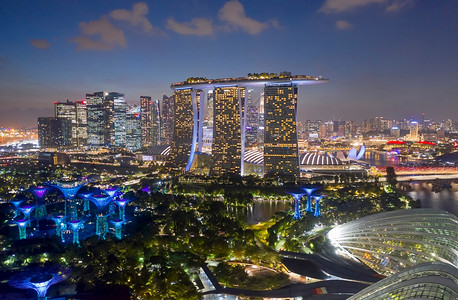 发光的金融日落SINGAPORE新加坡3号商业区和城市MarinaBay海湾位于新加坡中部地区20年月3日新加坡旅游假日新加坡图片