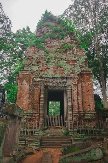 景观寺庙高棉王朝古老的城堡集团过去高棉王国笏图片