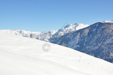 冬季雪景风光图片