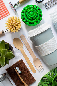 打扫蜂蜡无塑料和的生态产品可重复使用或持续零废物产品与金属StawsWoodenCutlery纸袋玻璃罐Wax包装纸家庭图片