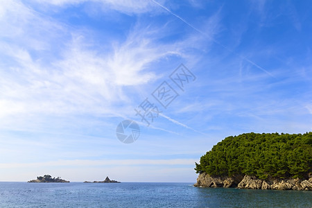 旅游户外黑山布德瓦里维埃拉圣斯特凡岛旁边的公园海浪图片