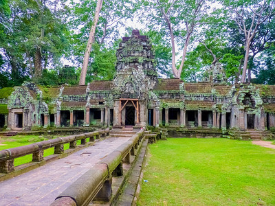 佛建筑学AngkorThom在柬埔寨暹粒摧毁寺庙墙图片