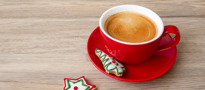最佳圣诞快乐有自制饼干和咖啡杯在木桌背景的圣诞晚会派对节假日和新年快乐概念曲奇饼冬天图片