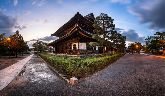 结石晚间健宁寺日本京都最古老的Zen寺著名天空图片