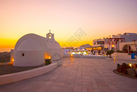 悬崖岛假期OiaSantorini希腊以浪漫和美丽的日落闻名图片
