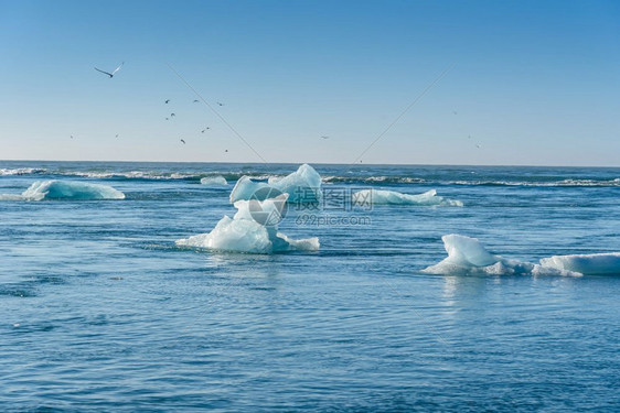 可选择的风景优美著名冰岛Jokulsarlon冰川环礁湖山的美景全球变暖概念选择重点图片