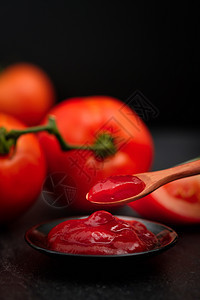 维他命木制的以背景新鲜成熟番茄酱为新生命选择焦点健康理念概纵向图片风格颜色图片
