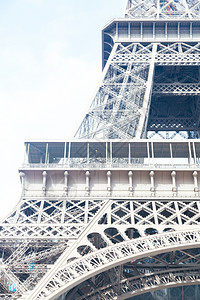 Eiffel铁塔的视野法国巴黎金属象征丰富多彩的图片