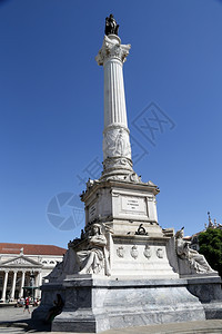 历史纪念碑青铜罗西奥广场是葡萄牙里斯本市PedroIV广场的流行名称在葡萄牙图片