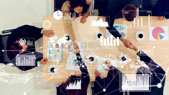 企业员工会议中商务人士的创意视觉营销数据分析和投资决策的数字技术概念企业员工会议中商务人士的创意视觉系统团队友谊图片