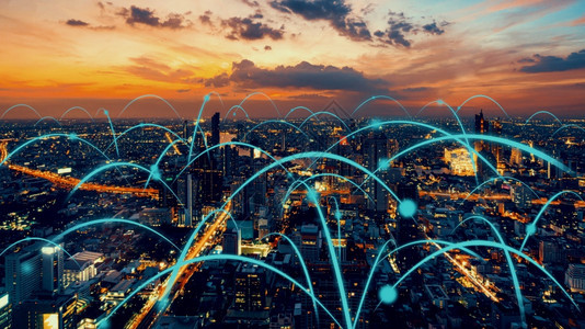 运输新的具有全球化抽象图形显示连接网络的智能数字城市未来5G智能无线数字城市和社交媒体网络系统的概念具有全球化抽象图形显示连接网图片