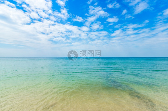 美丽沙滩海浪地平线图片