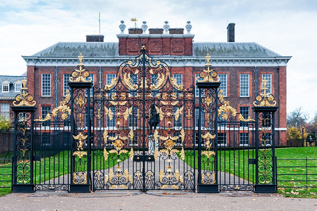 家以前伦敦Kensington宫外景自17世纪以来宫殿就一直是英国皇室居民的官邸风图片