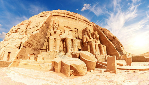 历史山墓AbuSimbel全景埃及努比亚拉梅塞斯二世大寺图象埃及努比亚阿布西姆贝尔全景图片